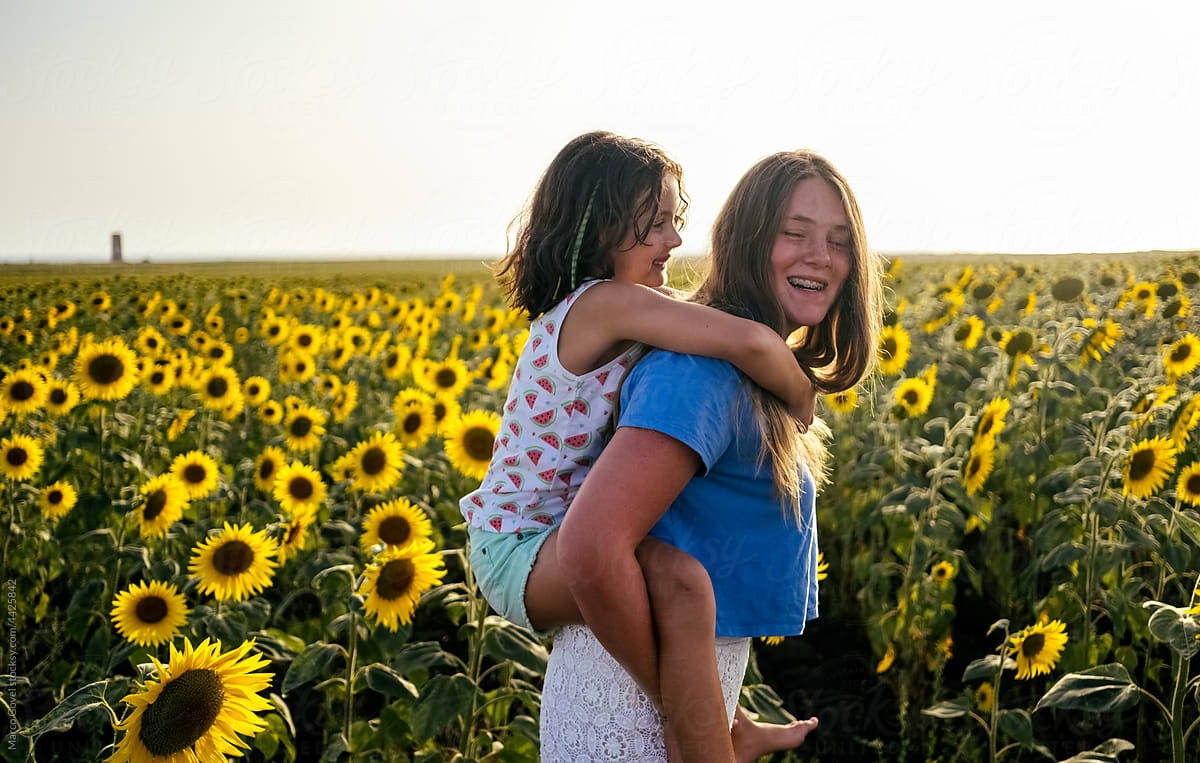 Girls with sunflowers