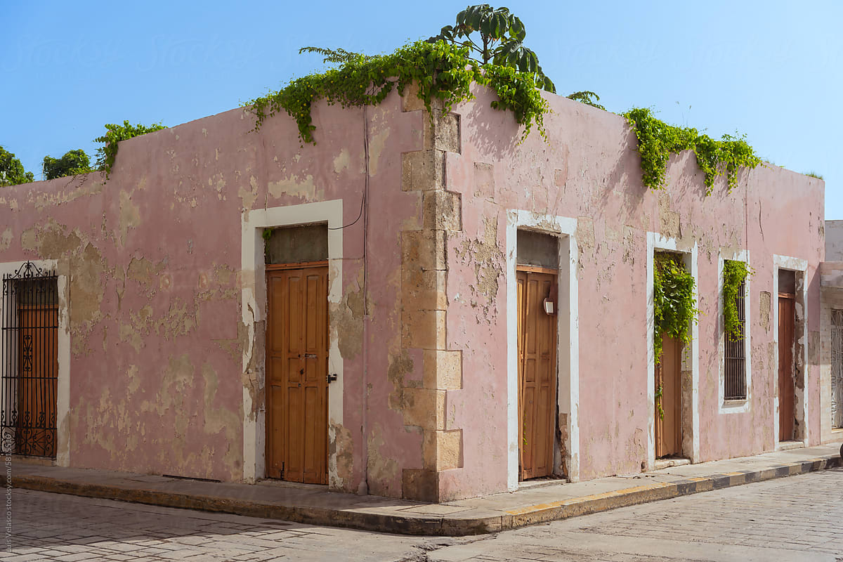 Colonial Architecture In Campeche, Mexico.
