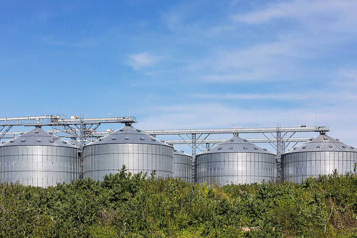 Agriculture storage tanks