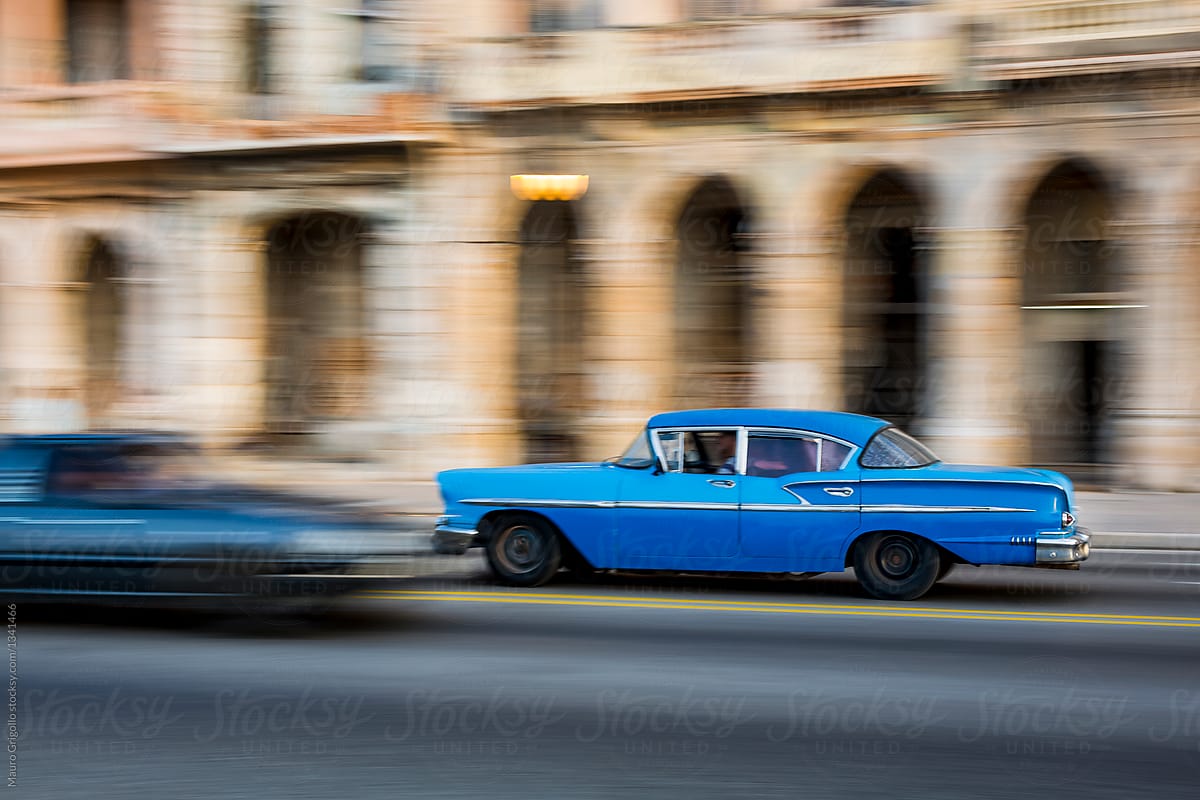 Vintage American car in Havana, Cuba