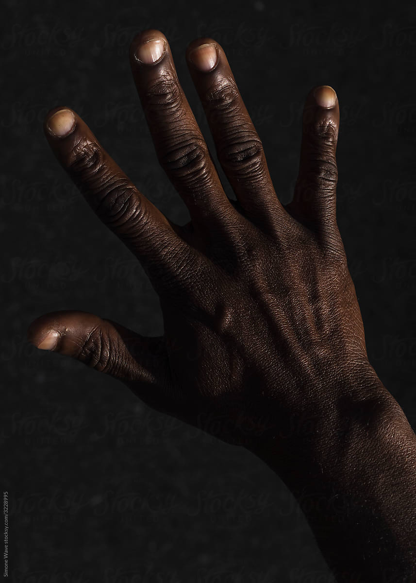 Hand details of a black man