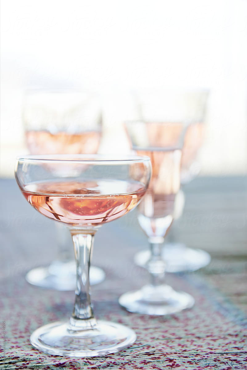 Vintage glasses pink rosé wine