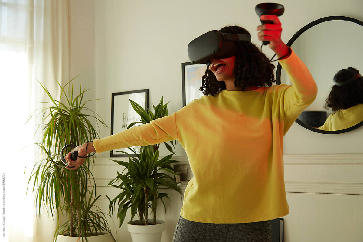 Woman Dancing at home in VR