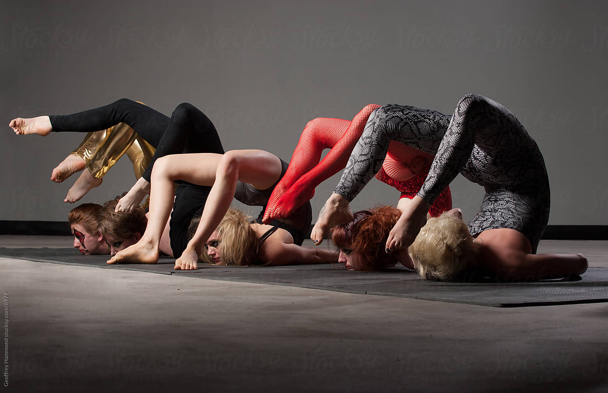 Contortionists Women Practicing