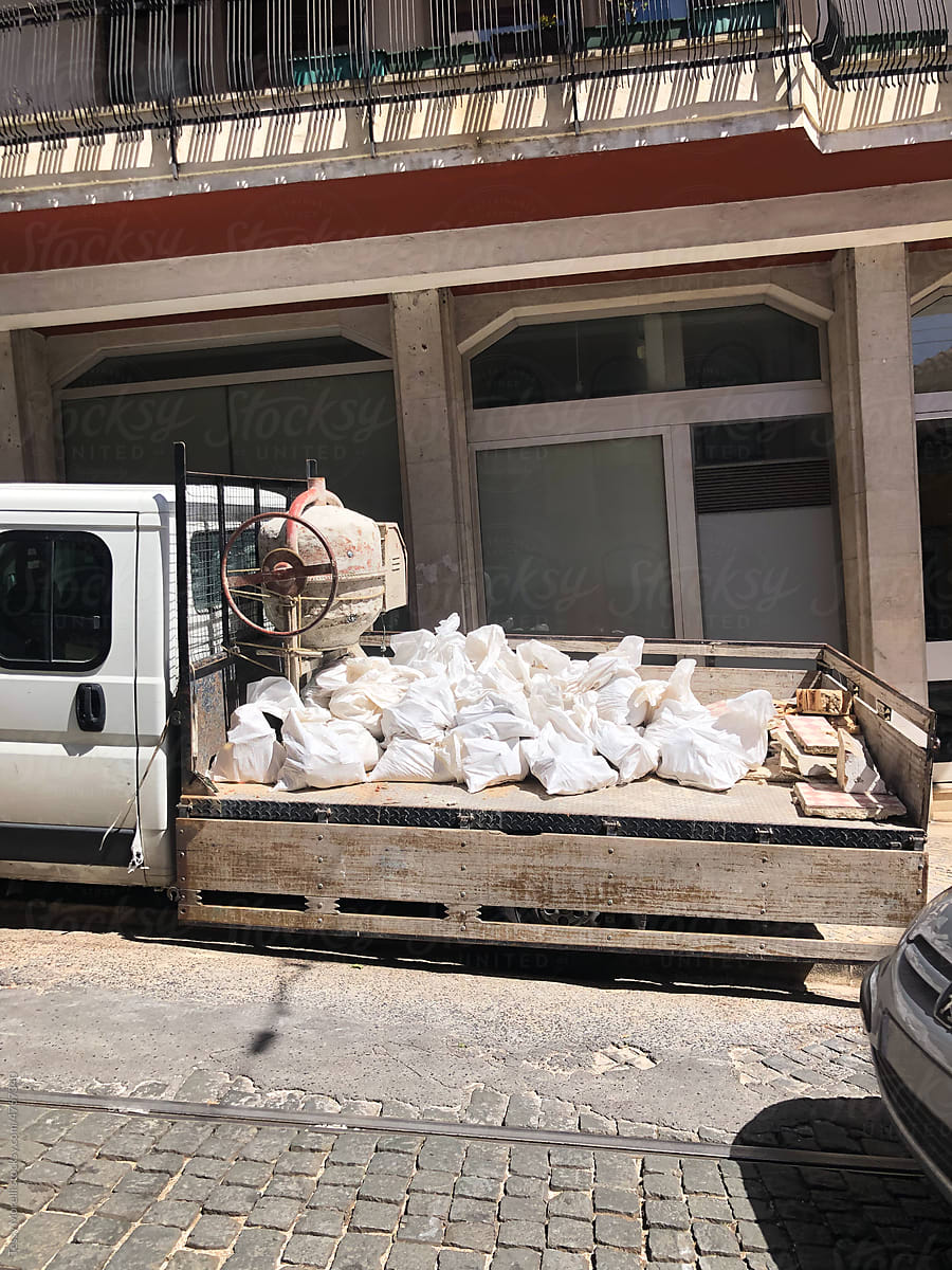 UGC fully loaded business truck with cement bags