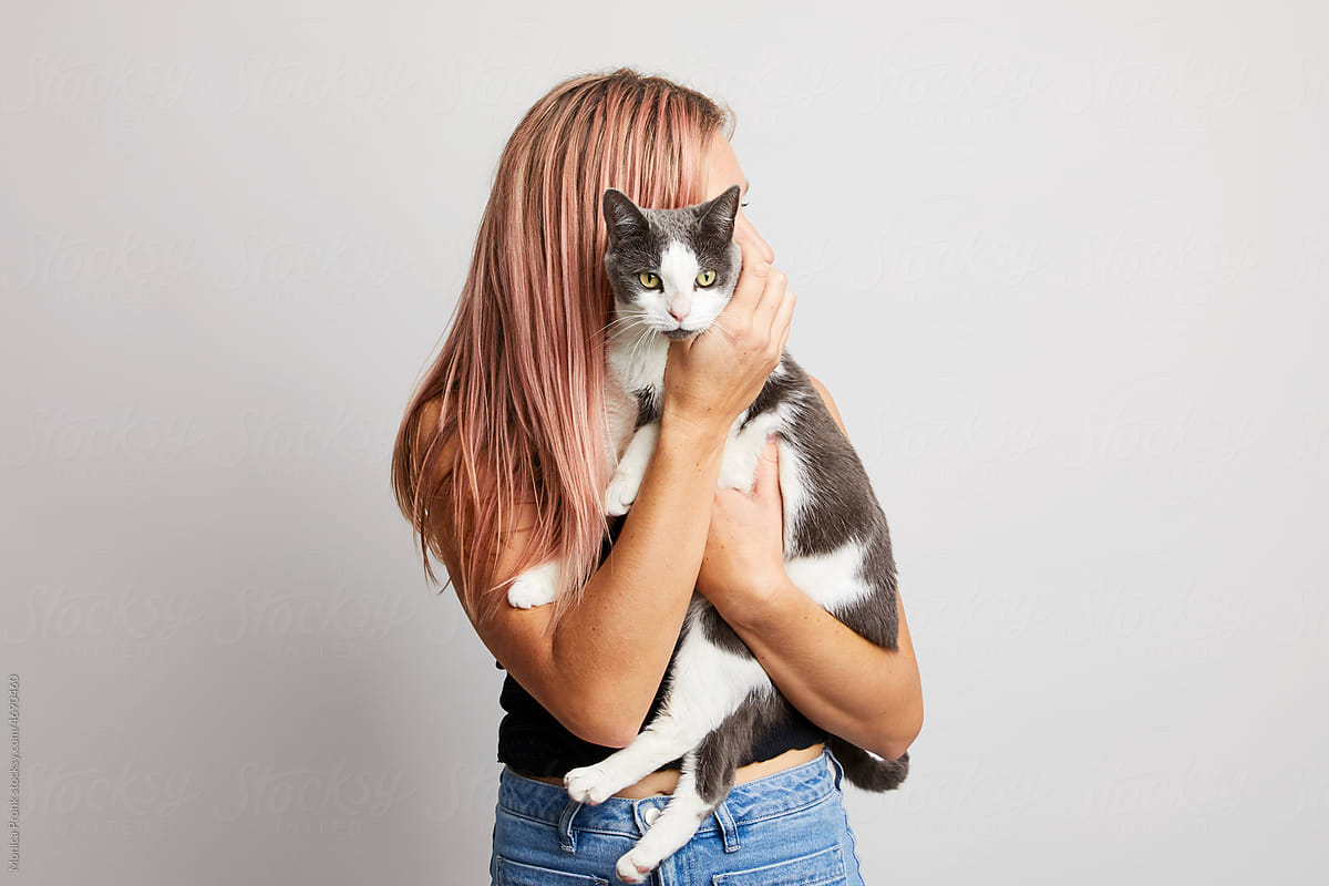 Pink hair & Cute Cat