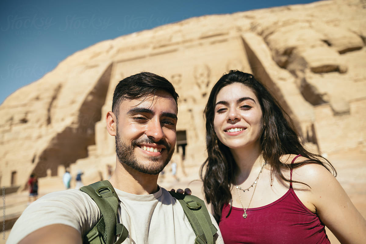 Selfie of a couple visiting Abu Simbel