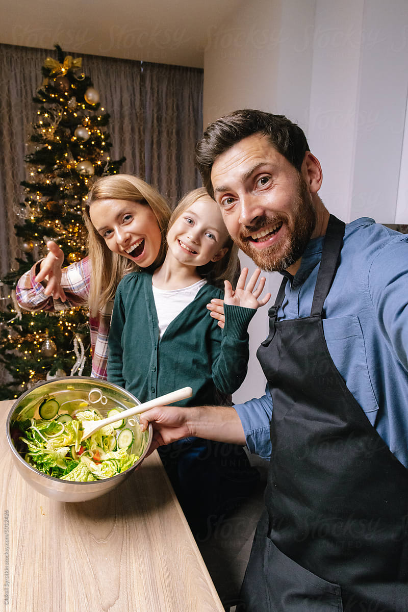 selfie family cook meal Christmas eve dinner