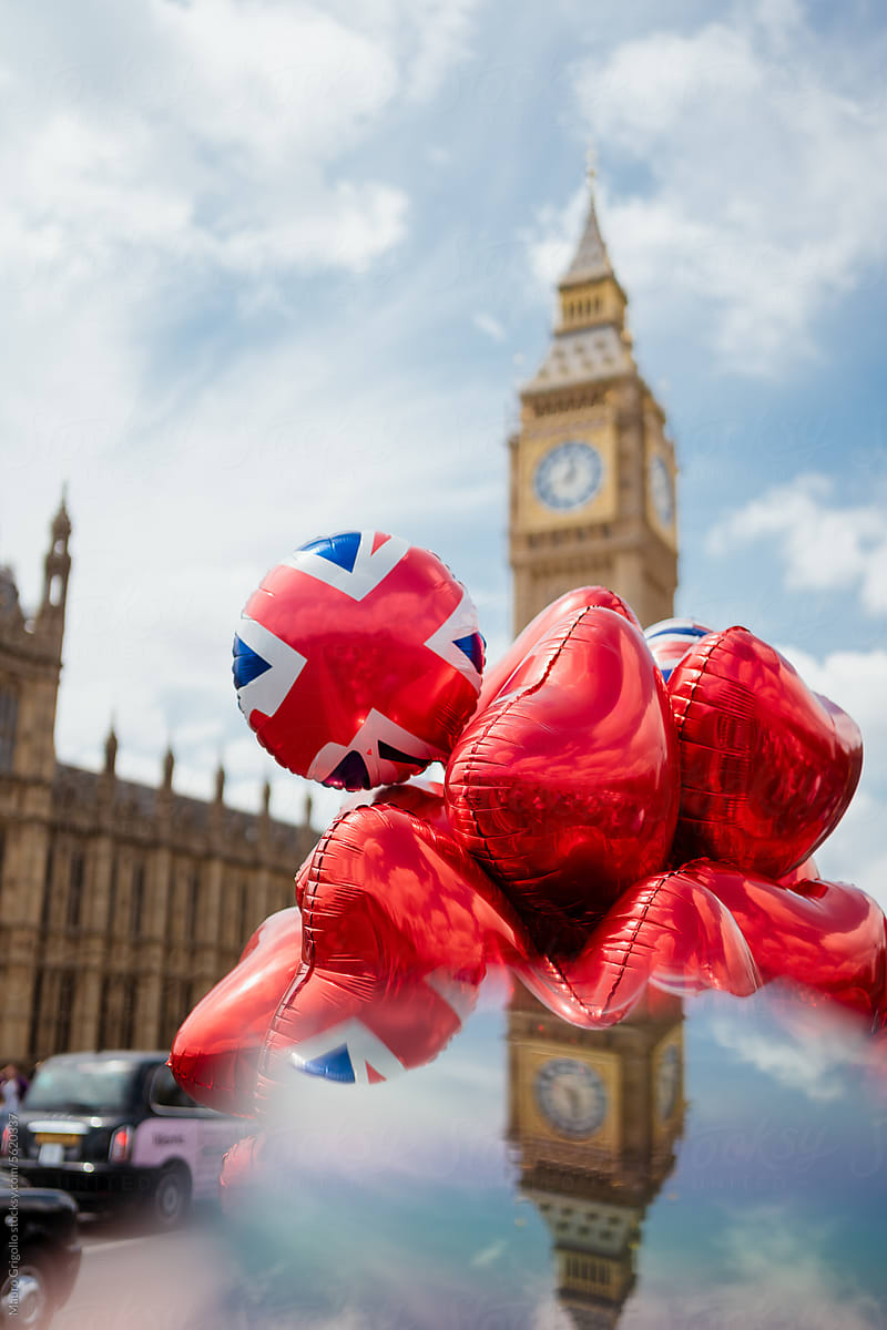 Heart-shaped balloons in London