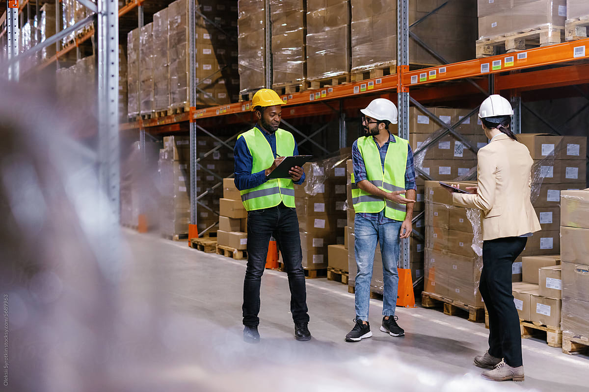 Storage servise staff conversation warehousing managment