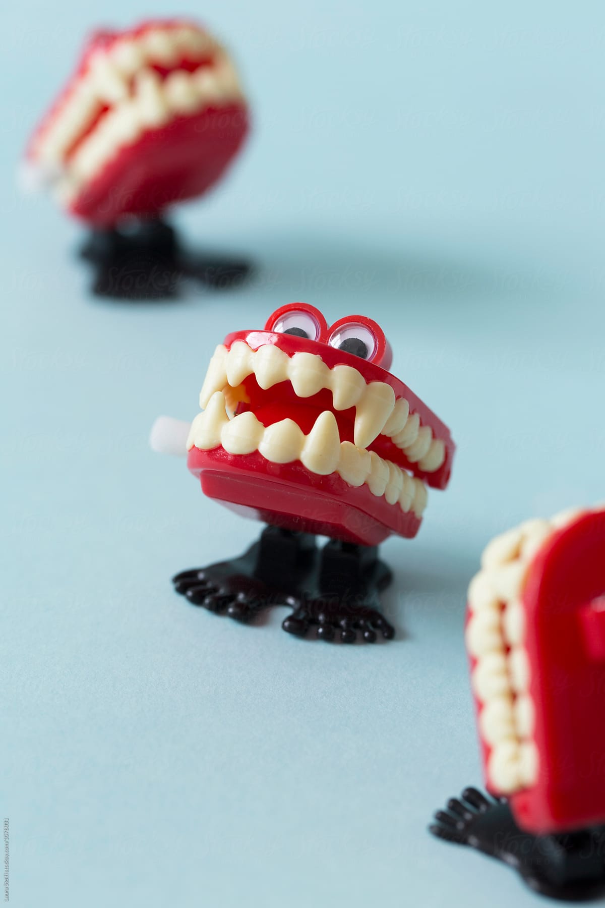 Marching dentures with vampires canine teeth