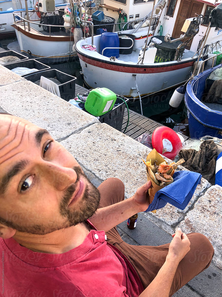 UGC Italian street food by the boat