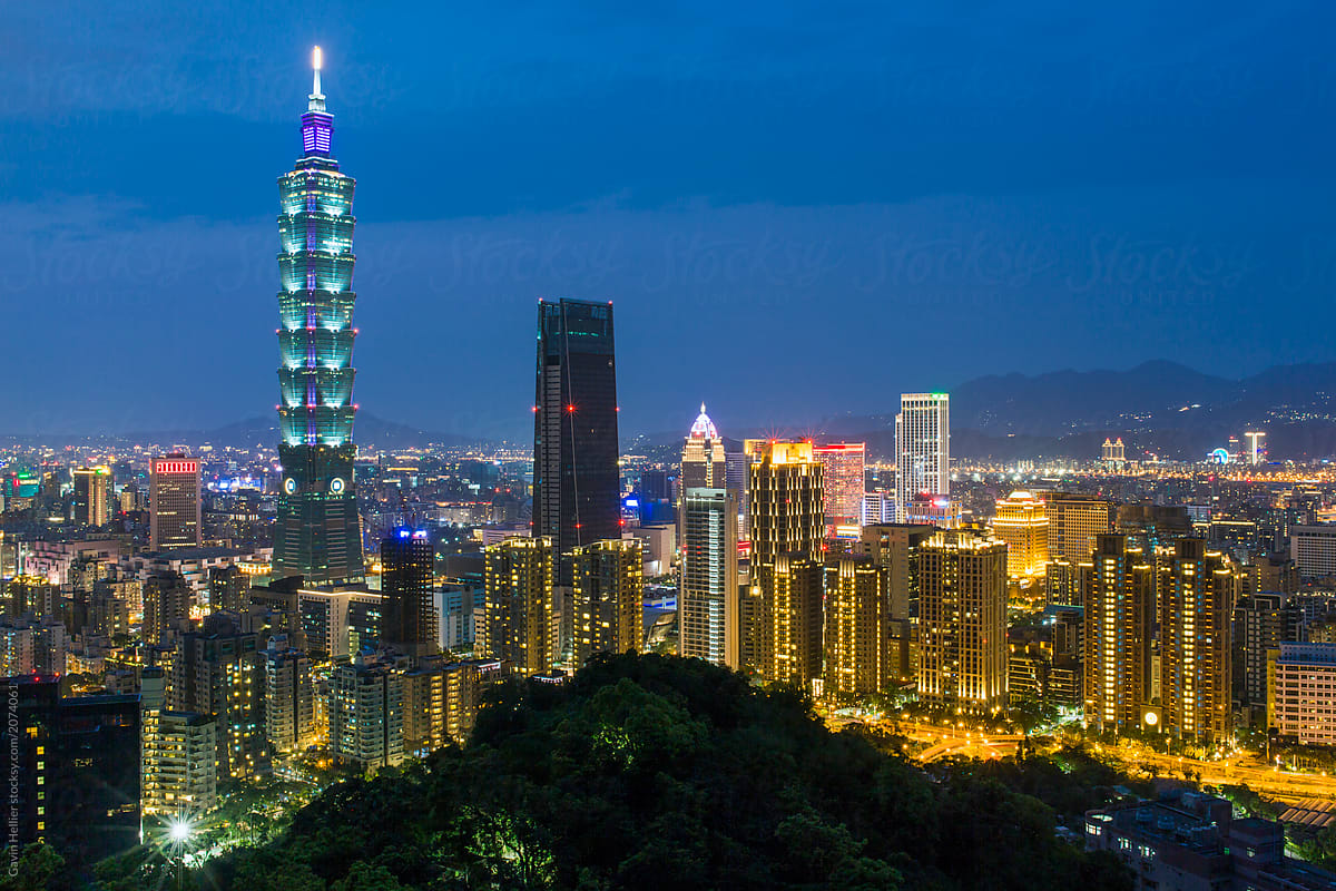 Taiwan, Taipei, City Skyline And Taipei 101 Building In ...