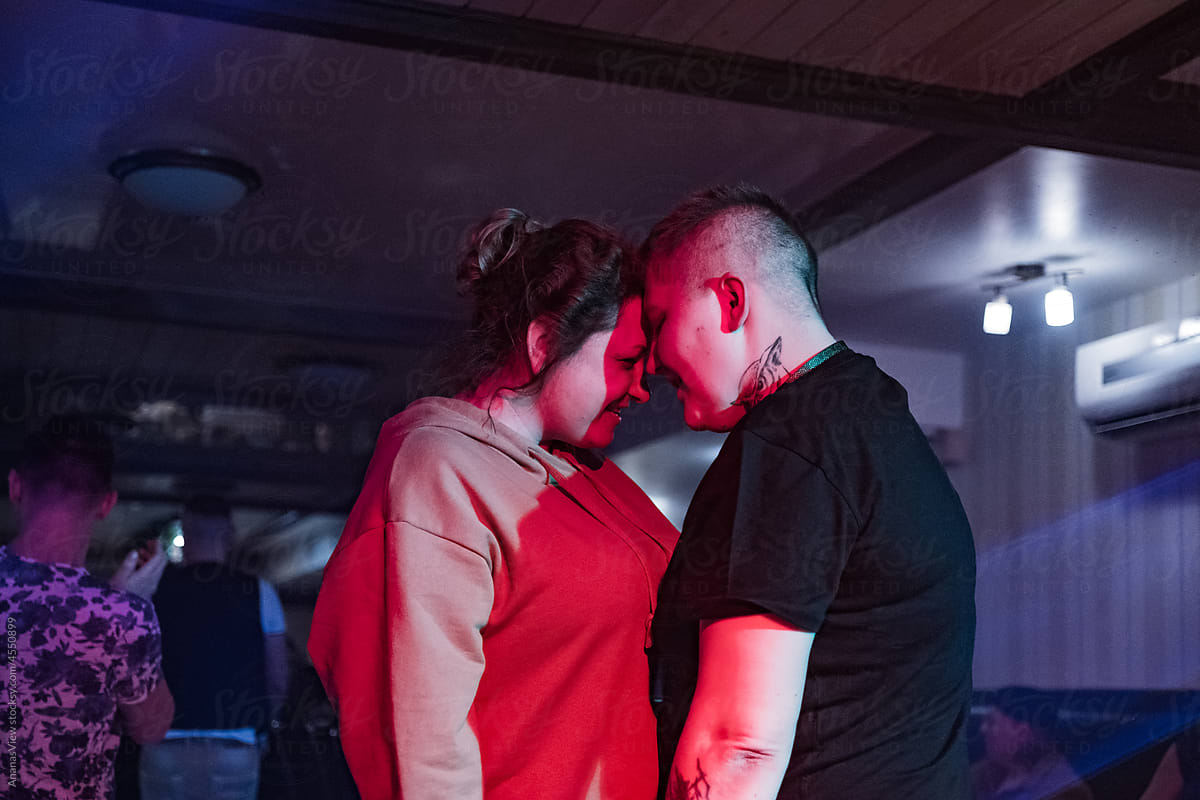 Modern Couple: lgbt couple at night club