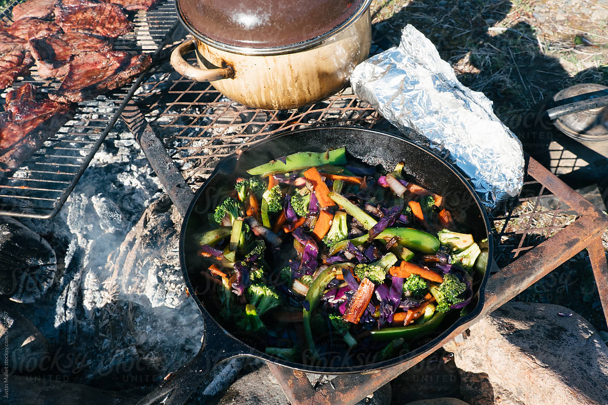 Vegetable stir fry in cast iron