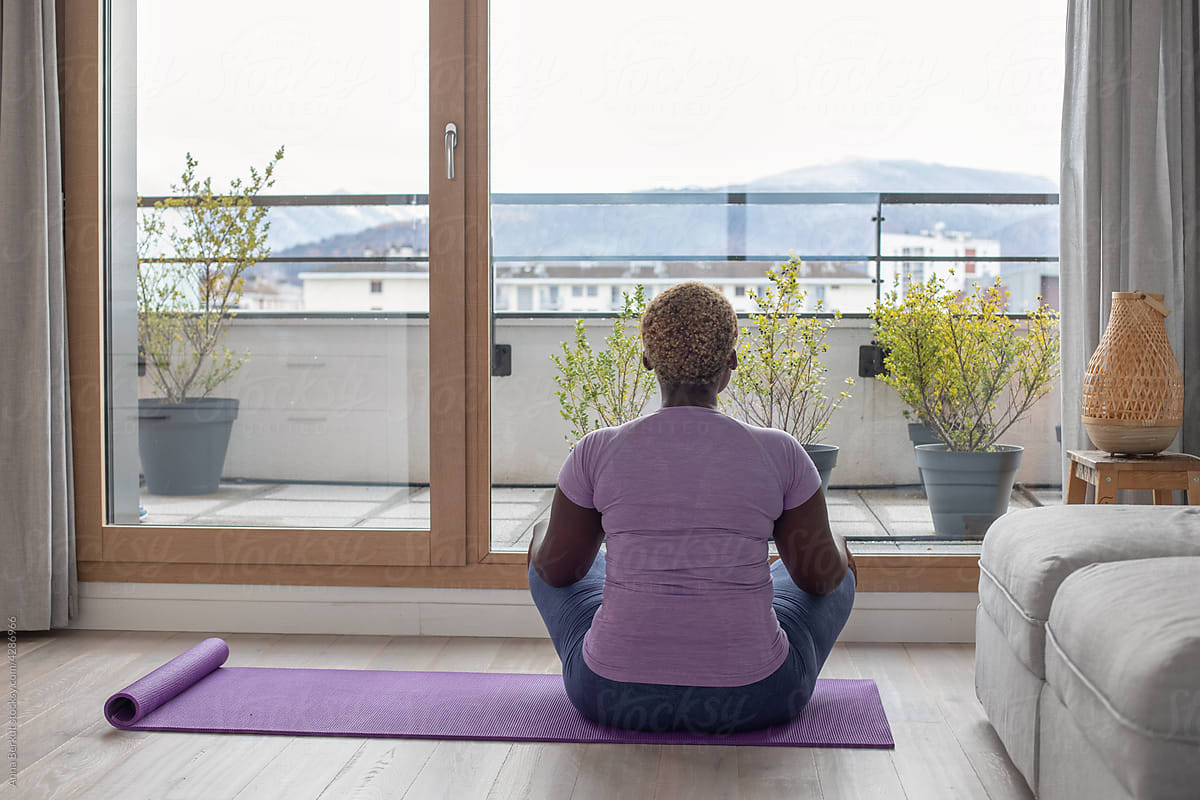 yoga, meditation, breathing exercise, curvy woman meditating at home