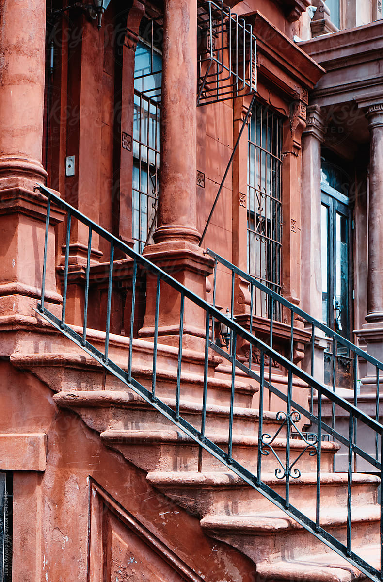 detail of a townhouse in Harlem, New York City