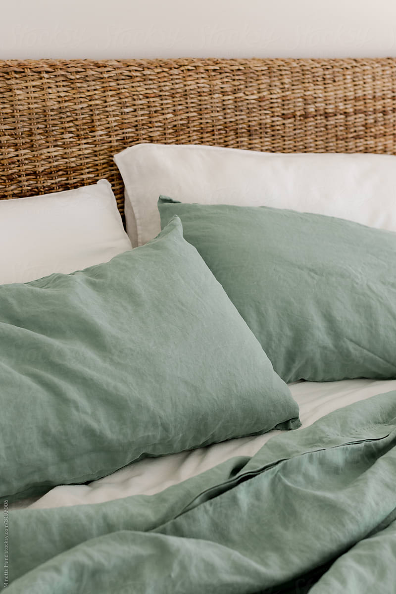 Linen Bedding in Minimal Room