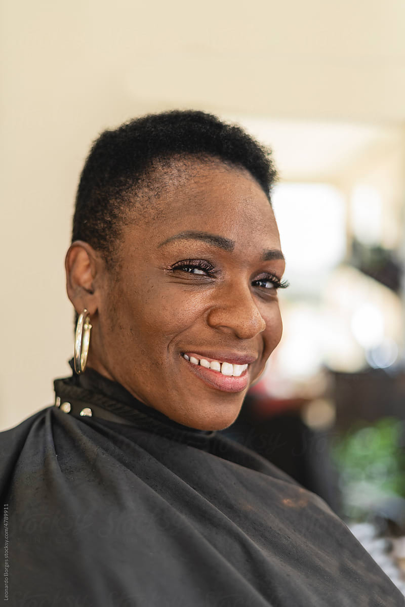 Portrait of a smiling black woman.