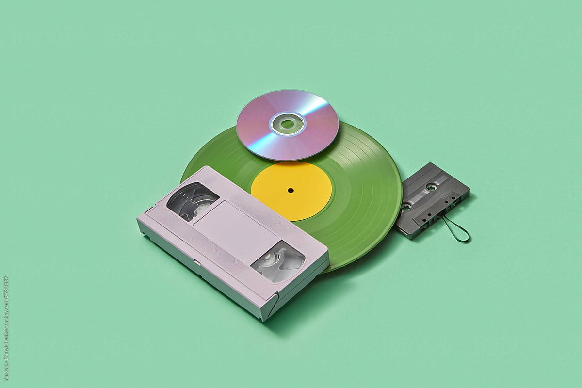 Arrangement of audio cassette,CD disc, videotape and vinyl plate