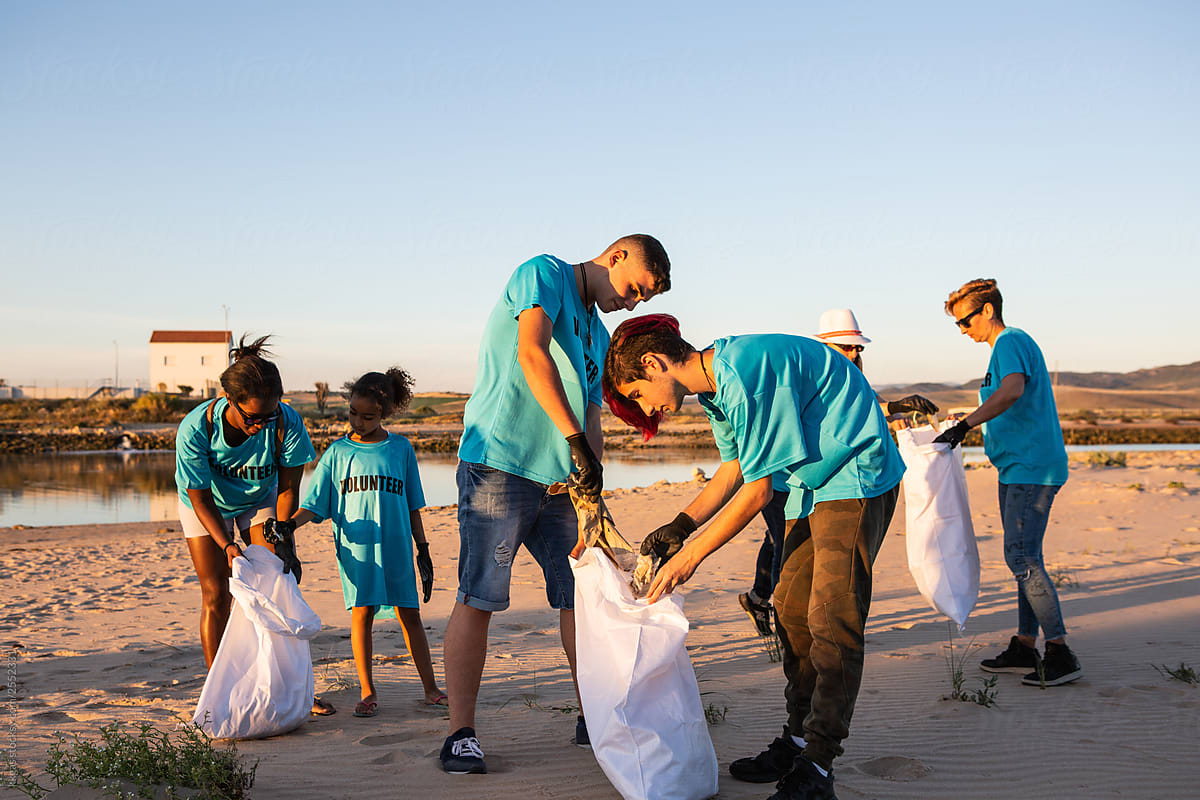 Volunteers cleaning up an estuary