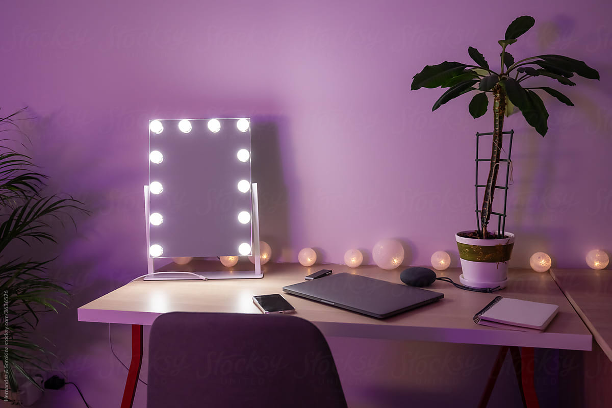 Tabletop With Mirror, Laptop And Plant