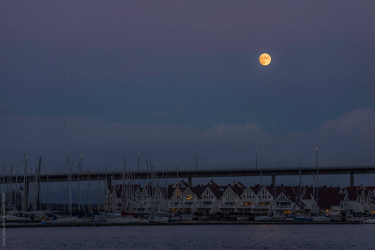 The red moon and moonlit nights of stavanger
