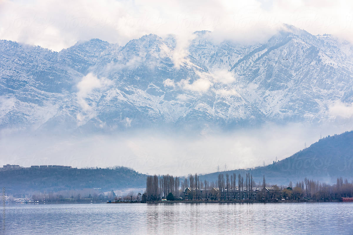 Dal Lake in Srinagar, Kashmir