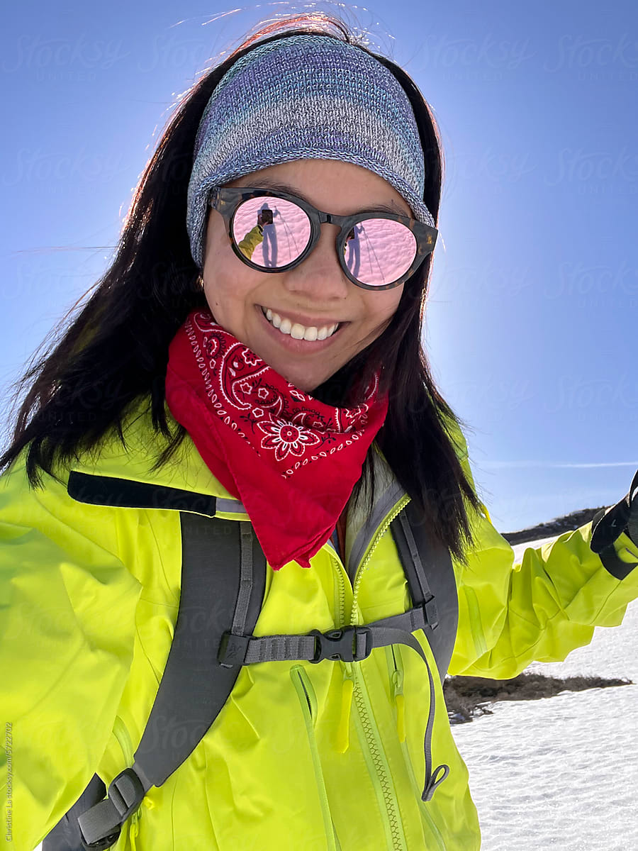 UGC real selfie of outdoorsy woman in the snow