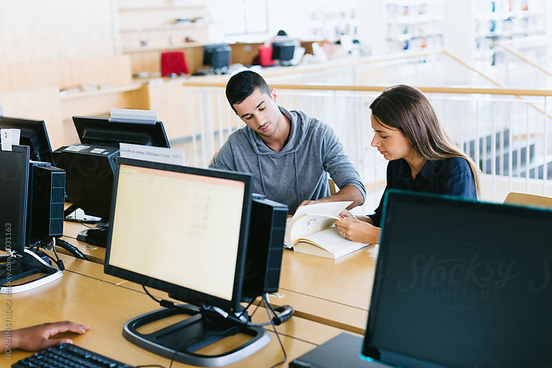 University students working in computer lab