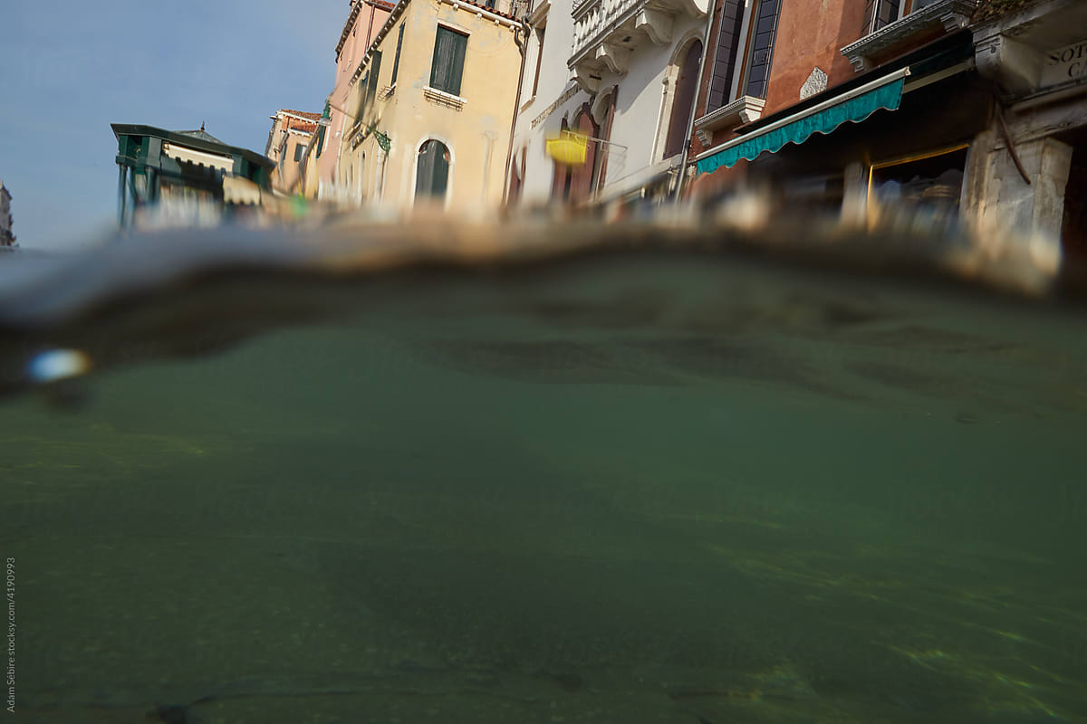 Sinking Venice islands disappear underwater, global warming