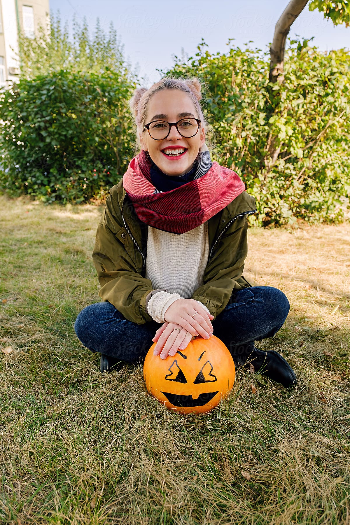 Girl with Halloween pampkin