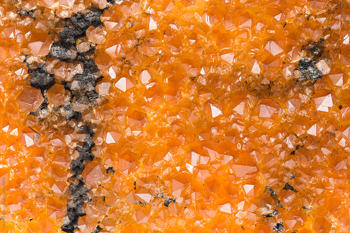 Orange quartz cyrstals, closeup