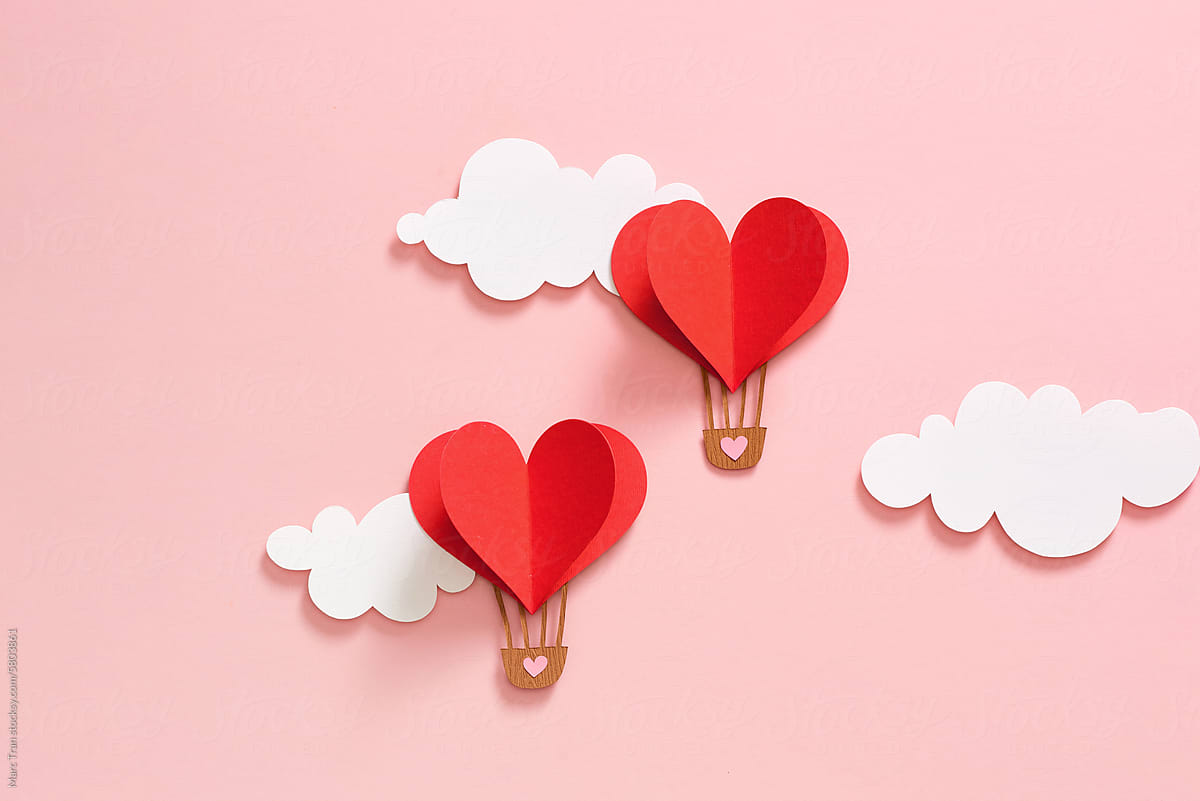 DIY Valentine heart greeting card with volumetric hearts air