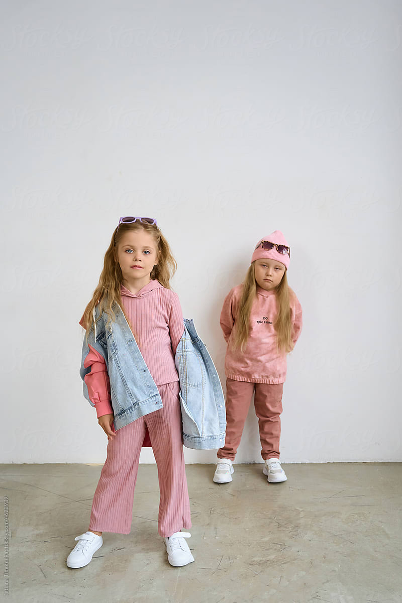 children girls in pink and blue