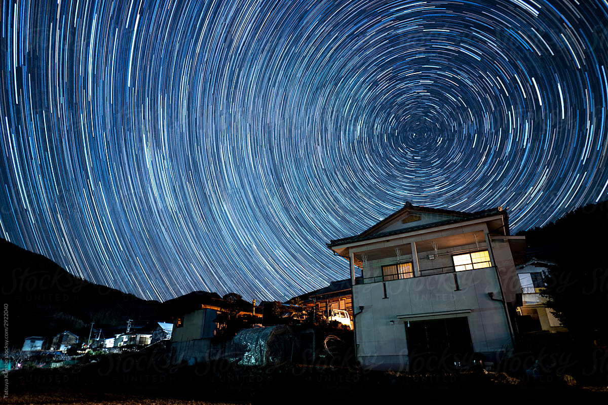 The paths of hundreds of stars at countryside in East Asia, Japan