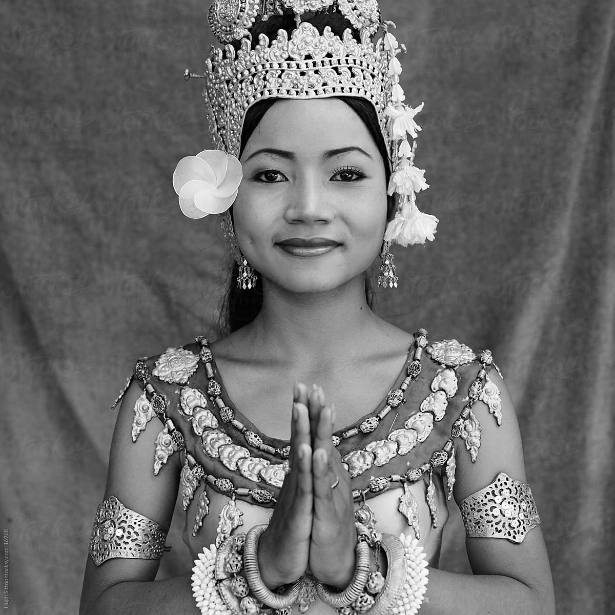 Portrait of traditional Cambodian dancer. Angkor Wat.Cambodia