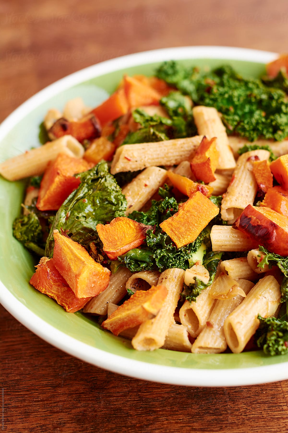 Wholewheat Pasta with Kale and Squash