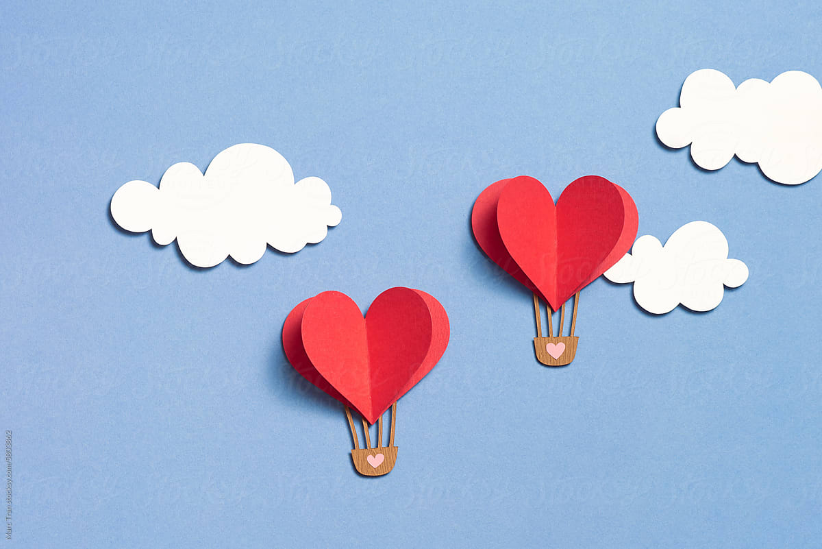 Paper cut of Heart Hot air balloons for Valentine\'s Day celebration