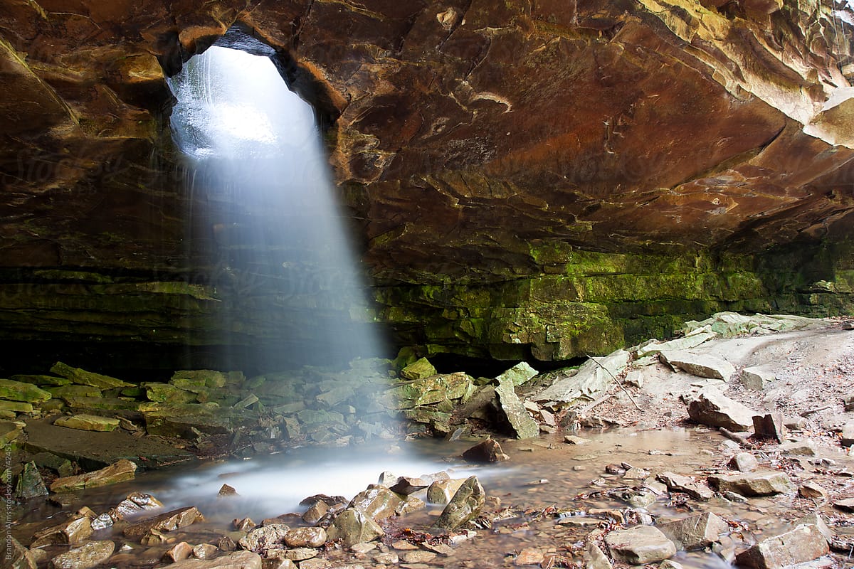 Arkansas Waterfall Phenomenon Named the Glory Hole