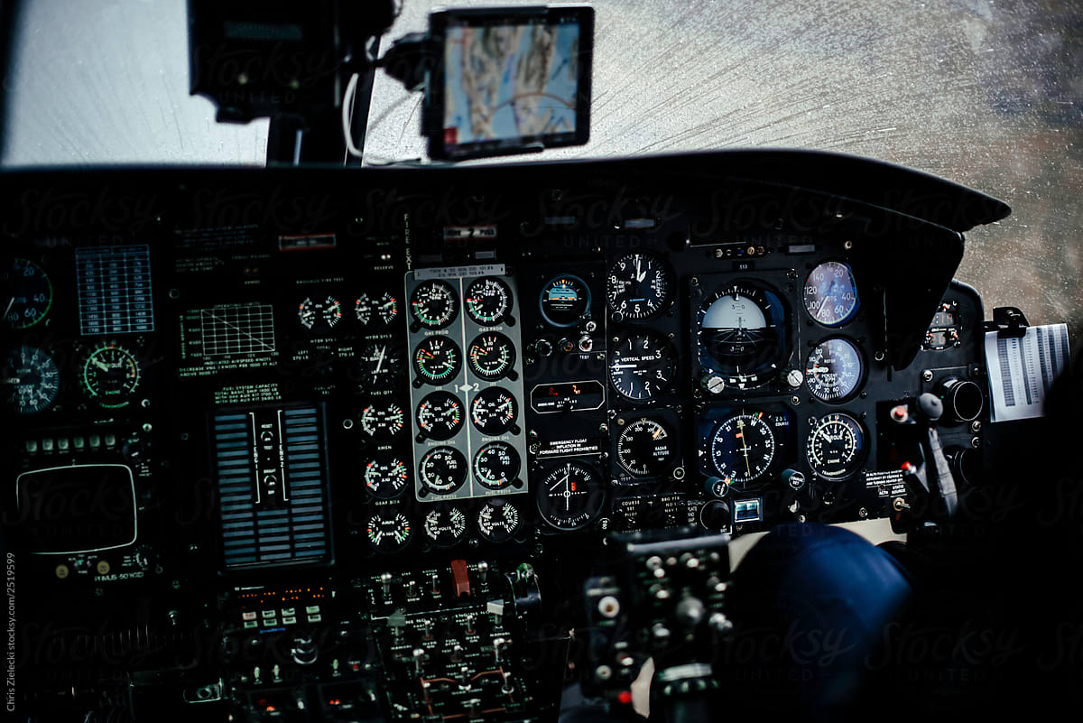 Control equipment of cockpit