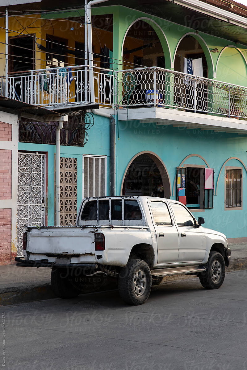 Truck Downtown Tropical Town
