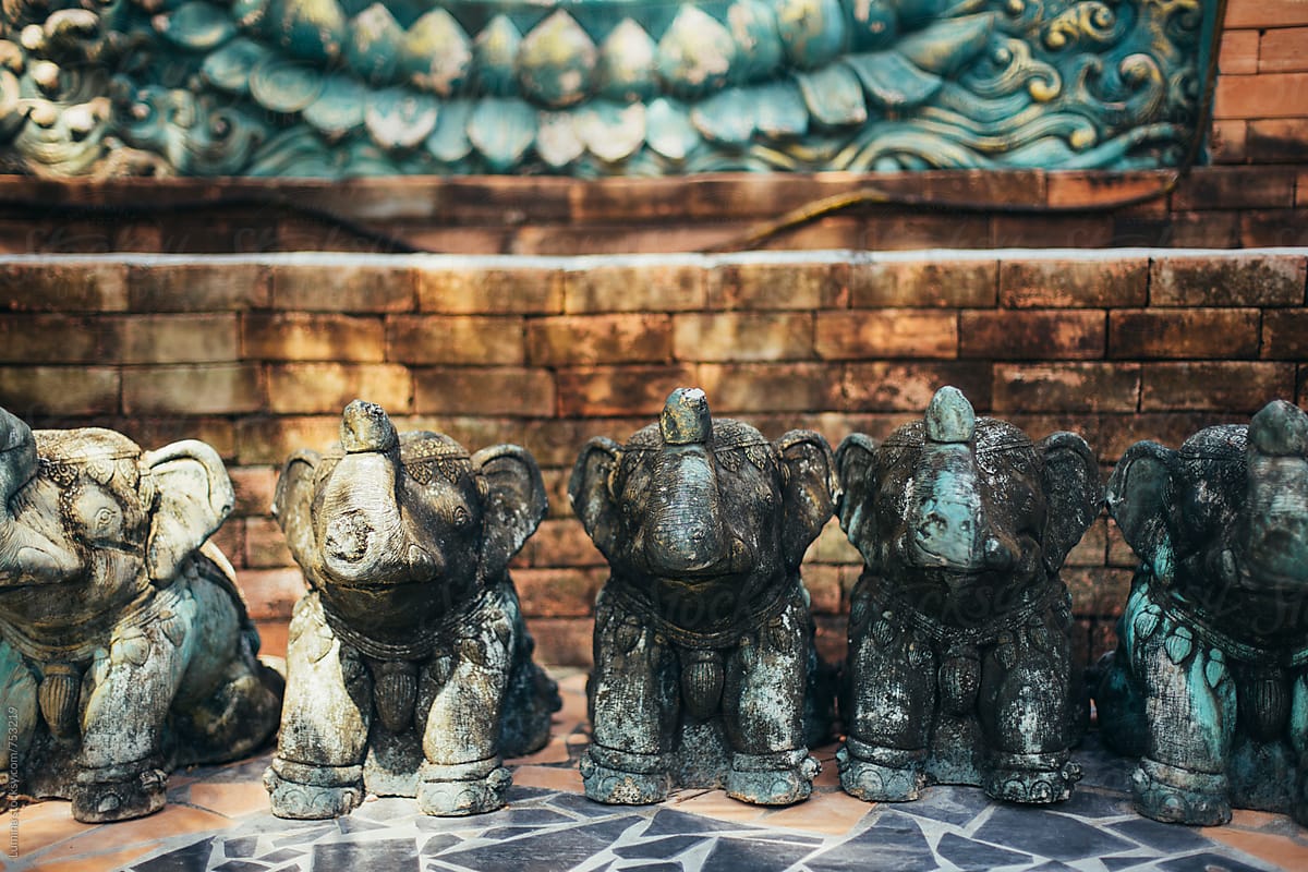 Oriental Elephant Statues
