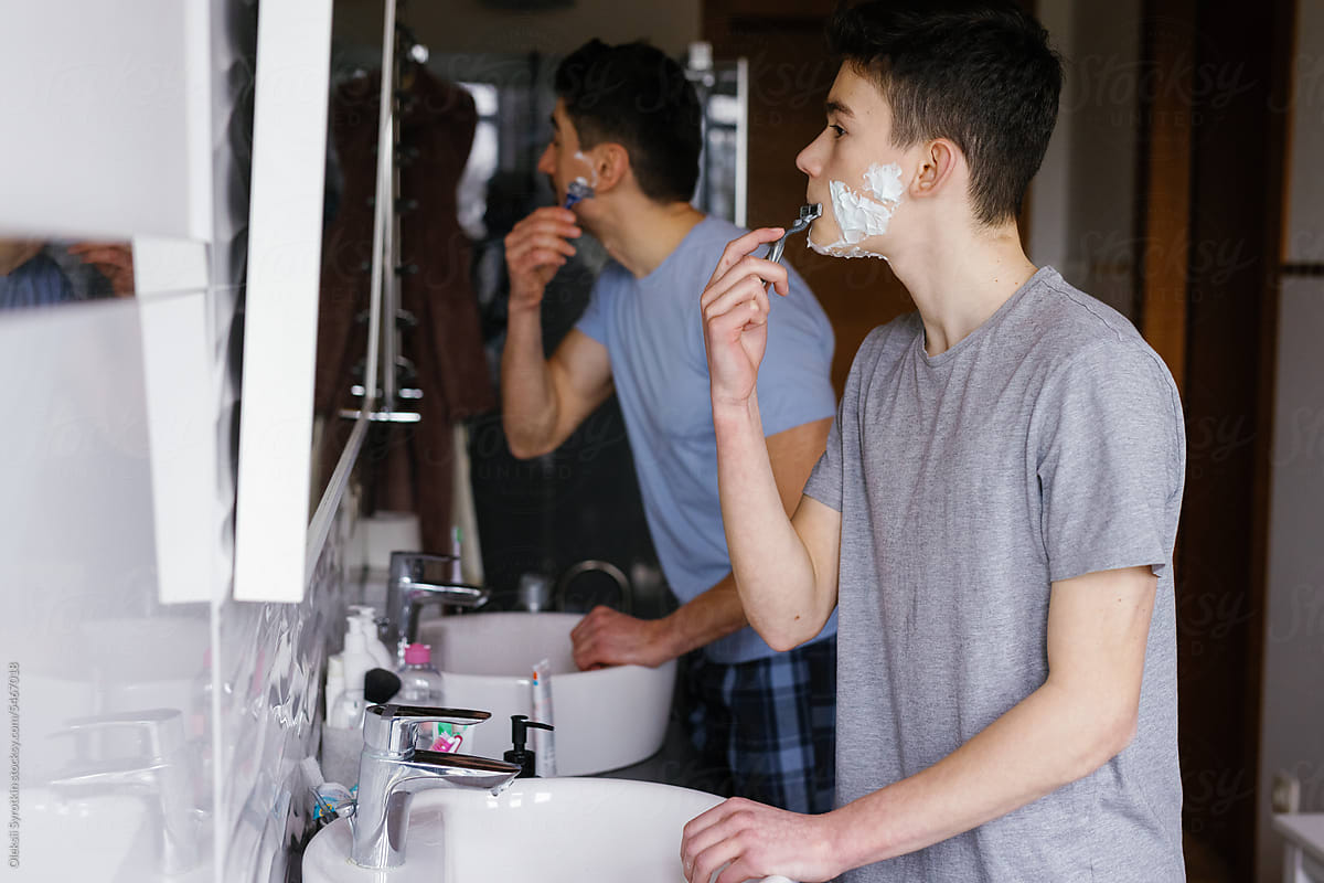 Morning routine shaving wash clean parenthood role model fatherhood