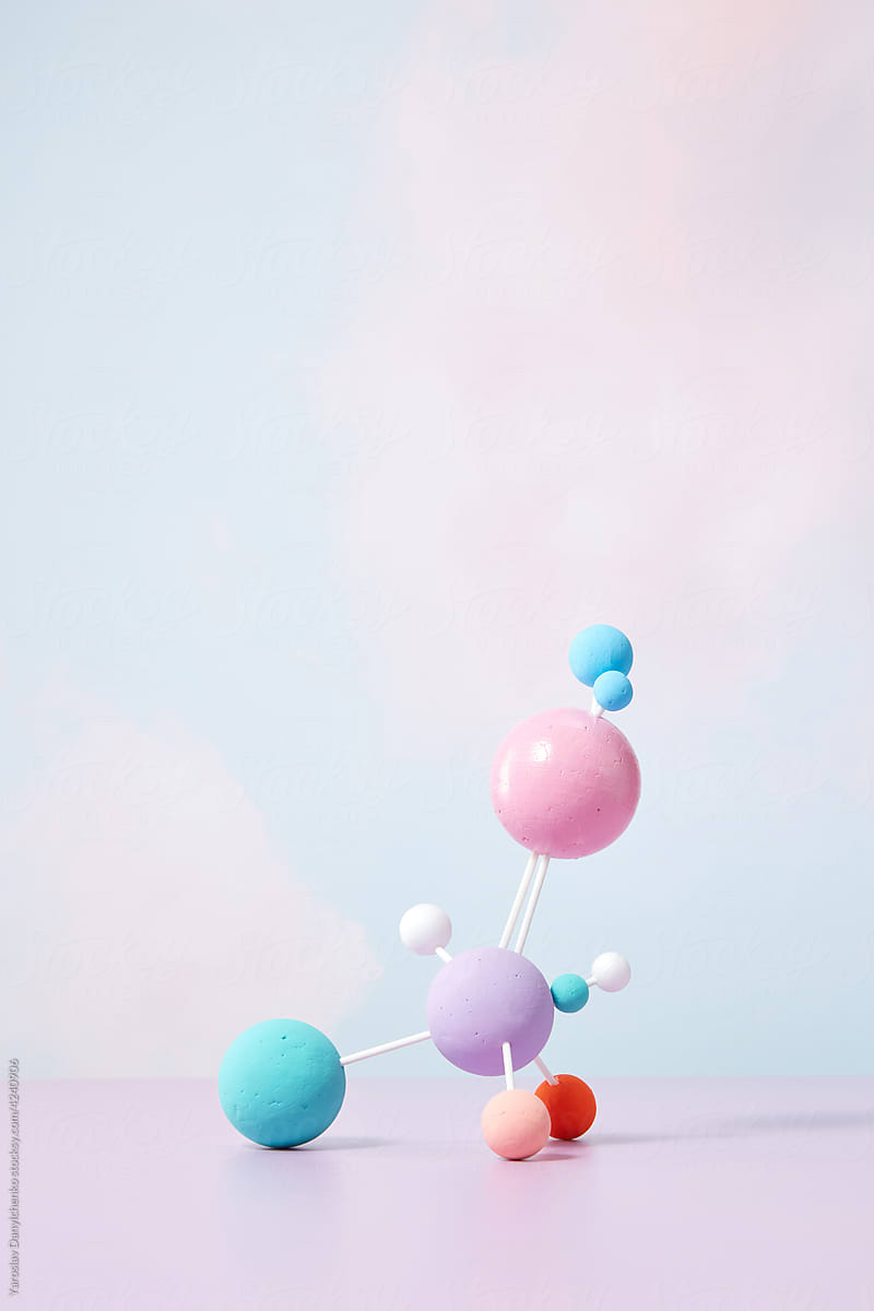 Soft colored molecule