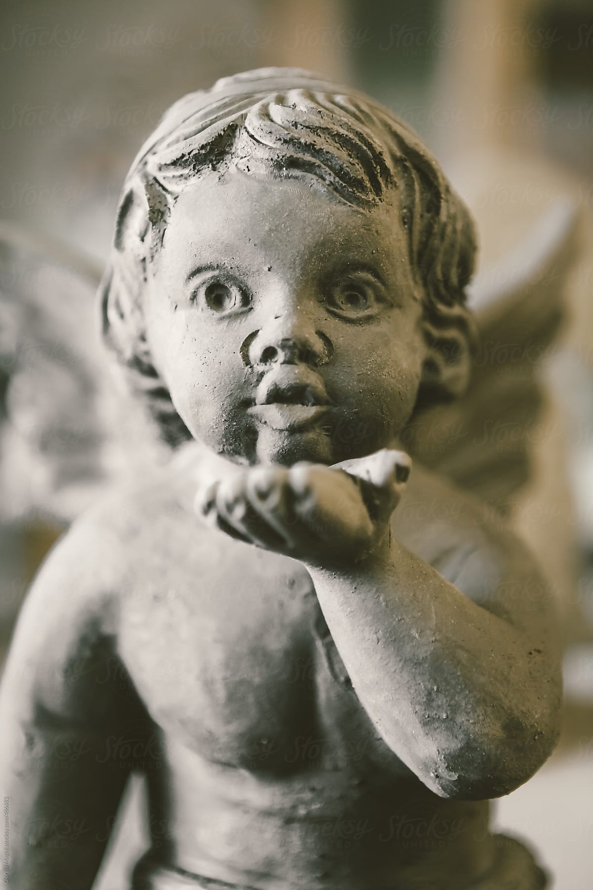 Fresh Terracotta Statue of a Little Angel