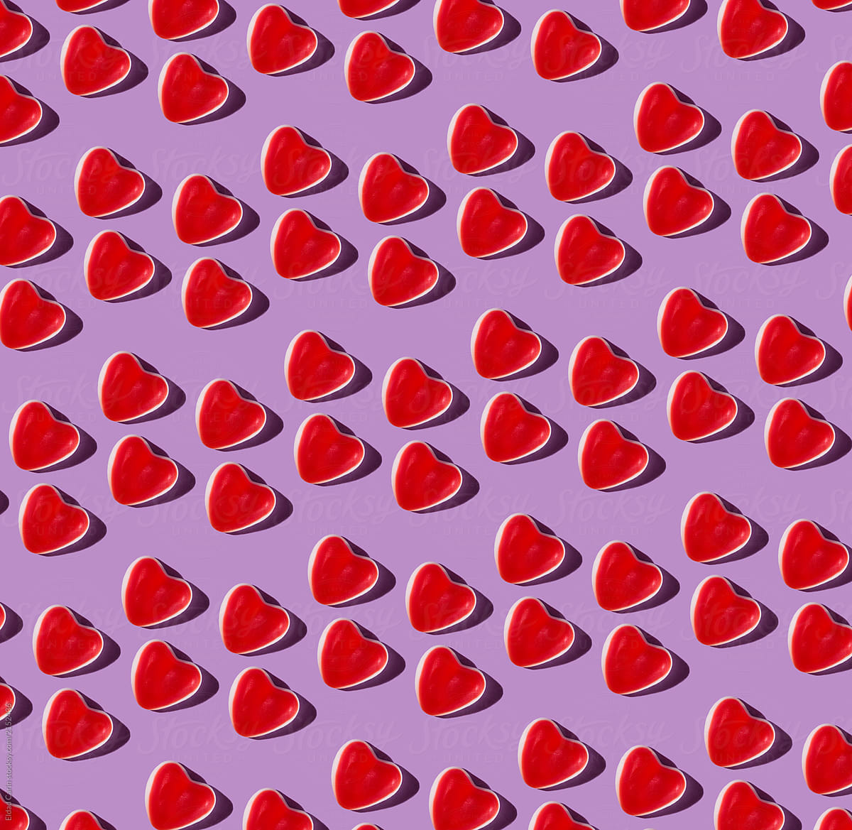 Gummy Heart Pattern on Lilac