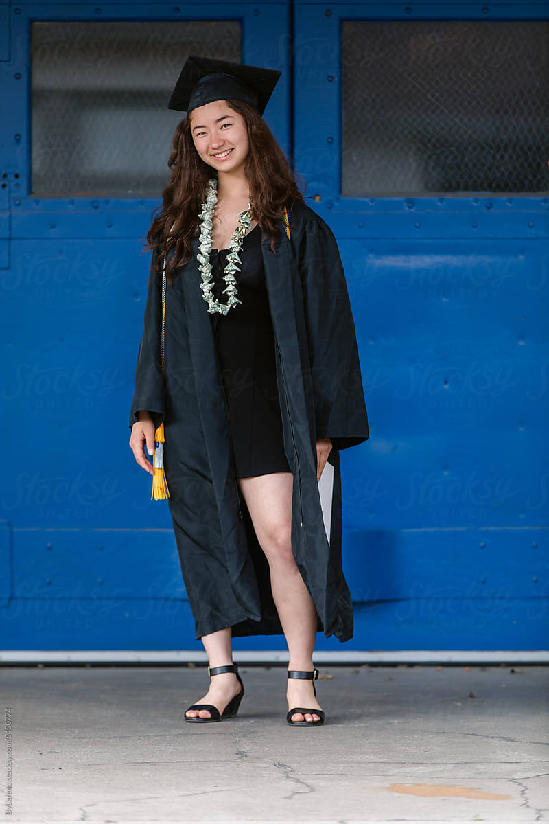 Graduation High School Teen girl portrait