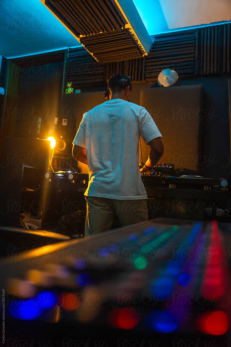 DJ Mixing music