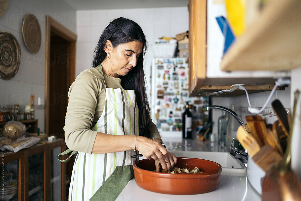 Woman cooking in the kitchen